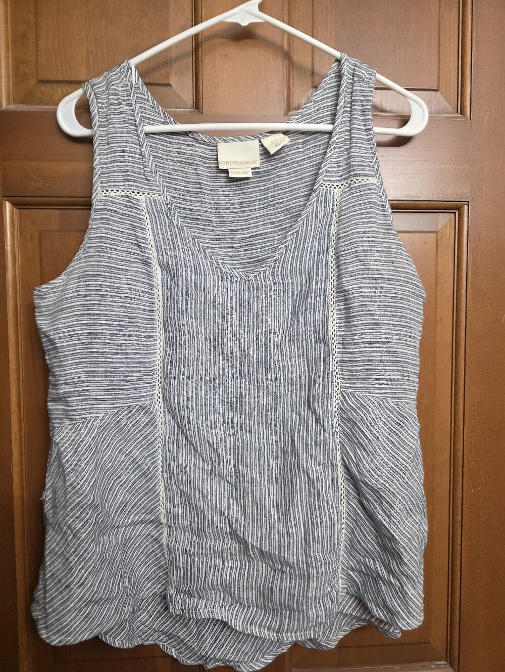 Cynthia ROWLEY 109% LINEN.. Blue and white striped tank.